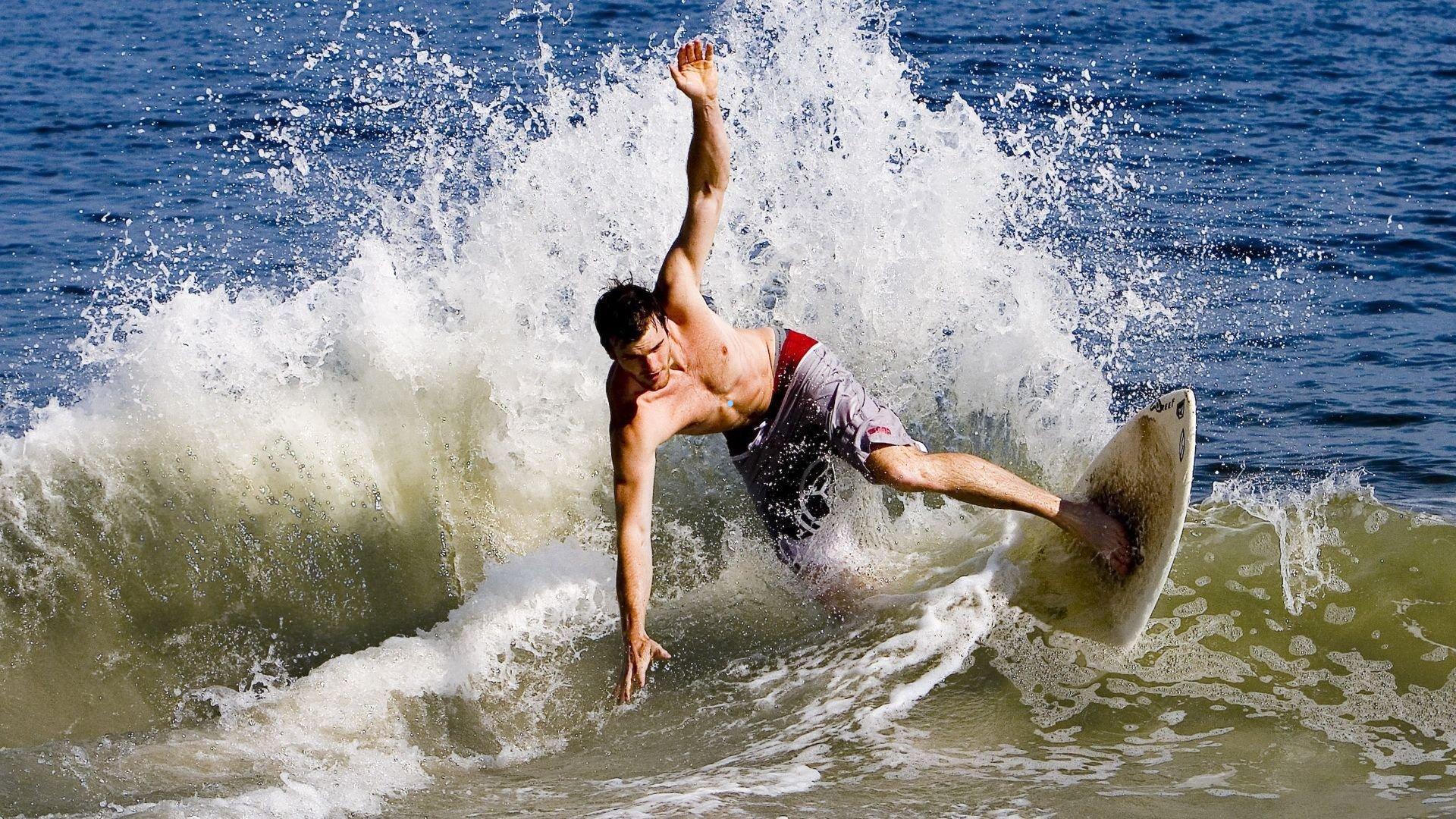 加斯科因回忆重伤时刻,在医院救治时瞥见父亲幻影