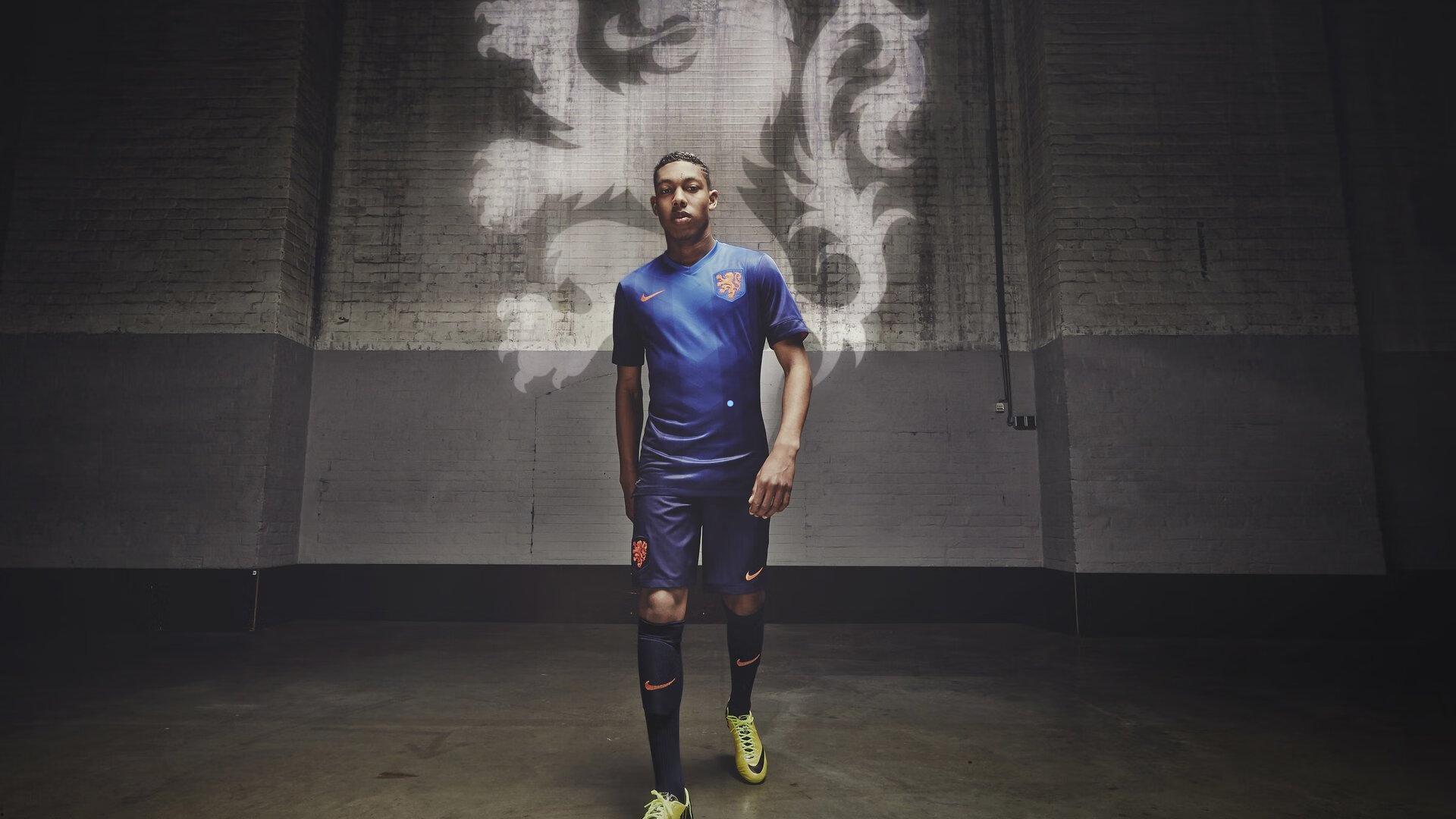 【 赛事中心】重磅！湖人出局！曝多队哄抢防守巨星琼斯，佩林卡无力匹配天价筹码